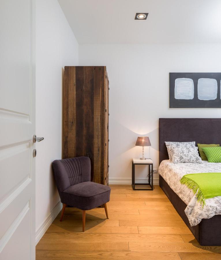 Charlie Chaplin Apartman Split Kültér fotó